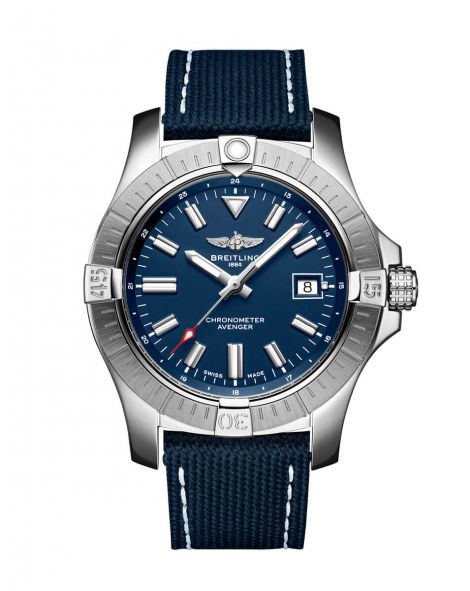 BREITLING AVENGER Watch