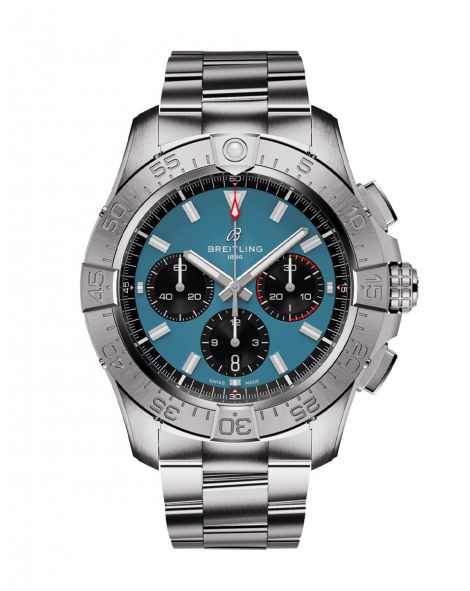 BREITLING AVENGER Watch