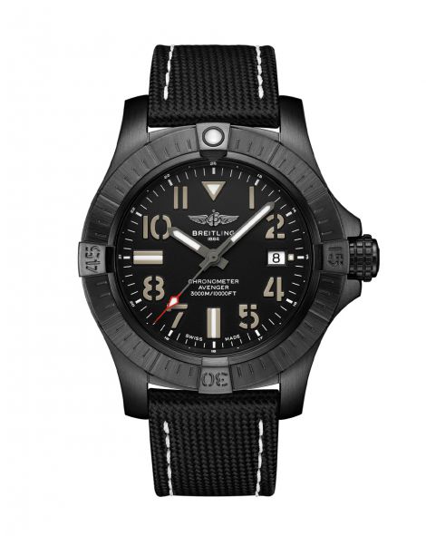BREITLING AVENGER Watch