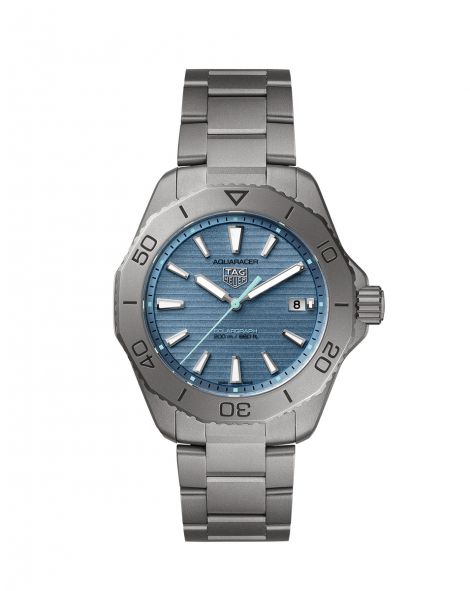TAG Heuer Aquaracer Professional Watch