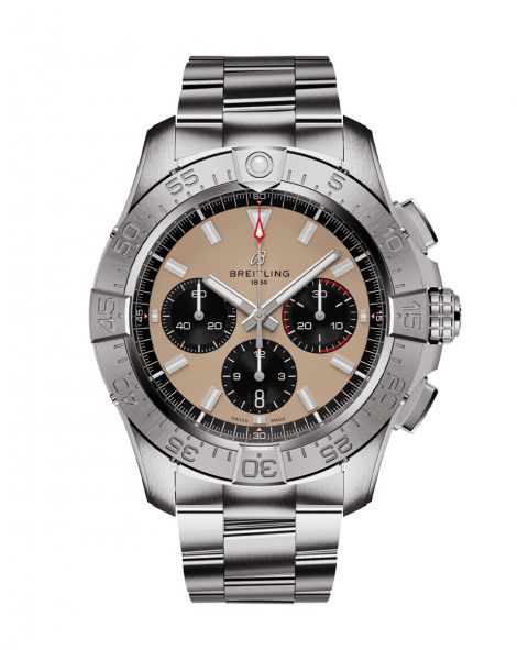 BREITLING AVENGER Watch